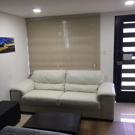 Apta Estudio Bien Ubicado 보고타 외부 사진